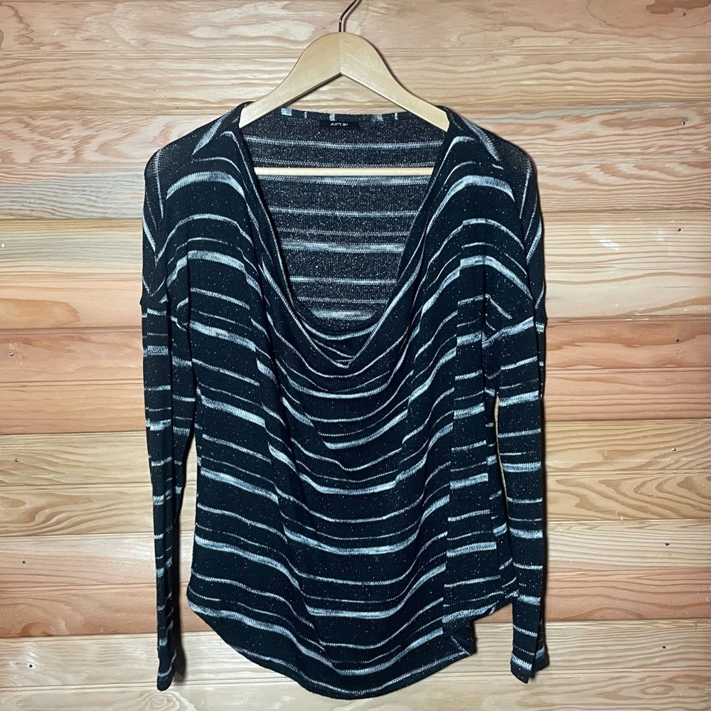 GUC Apt 9, Cowl neck light sweater, Size XL